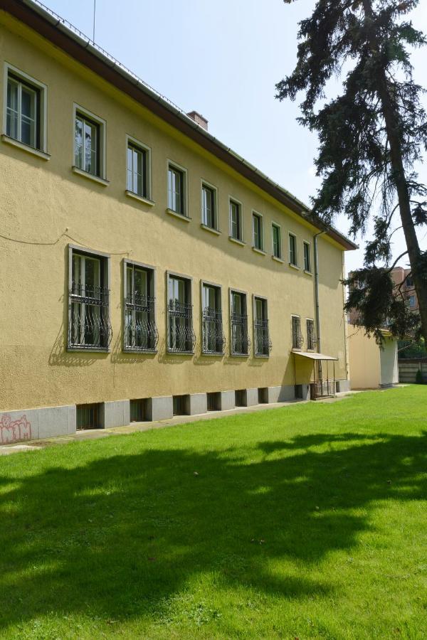 Pensiunea Elphin Târgu-Mureş Exterior foto