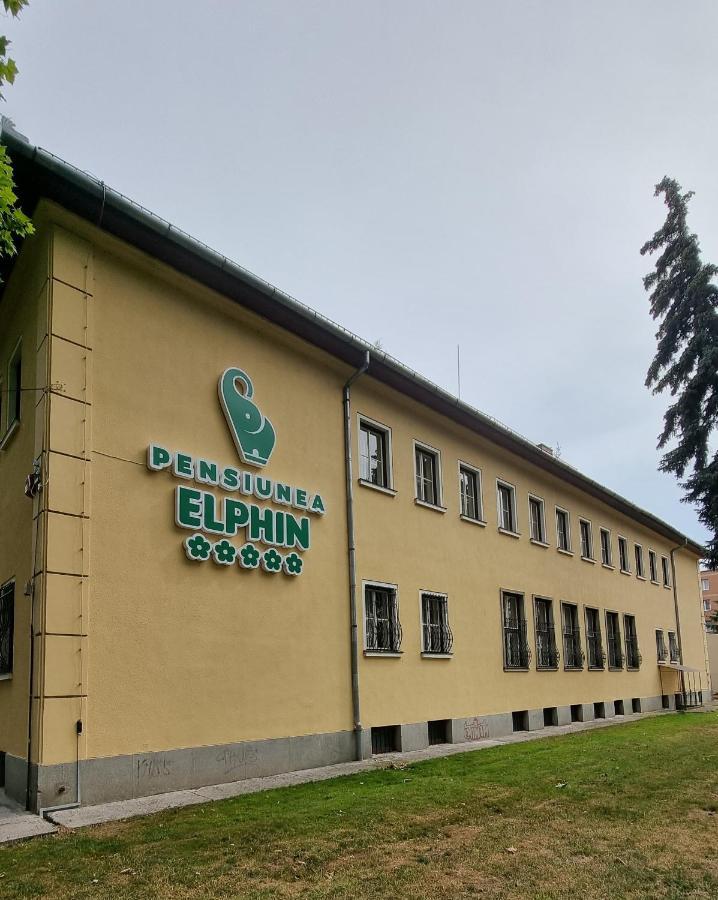 Pensiunea Elphin Târgu-Mureş Exterior foto